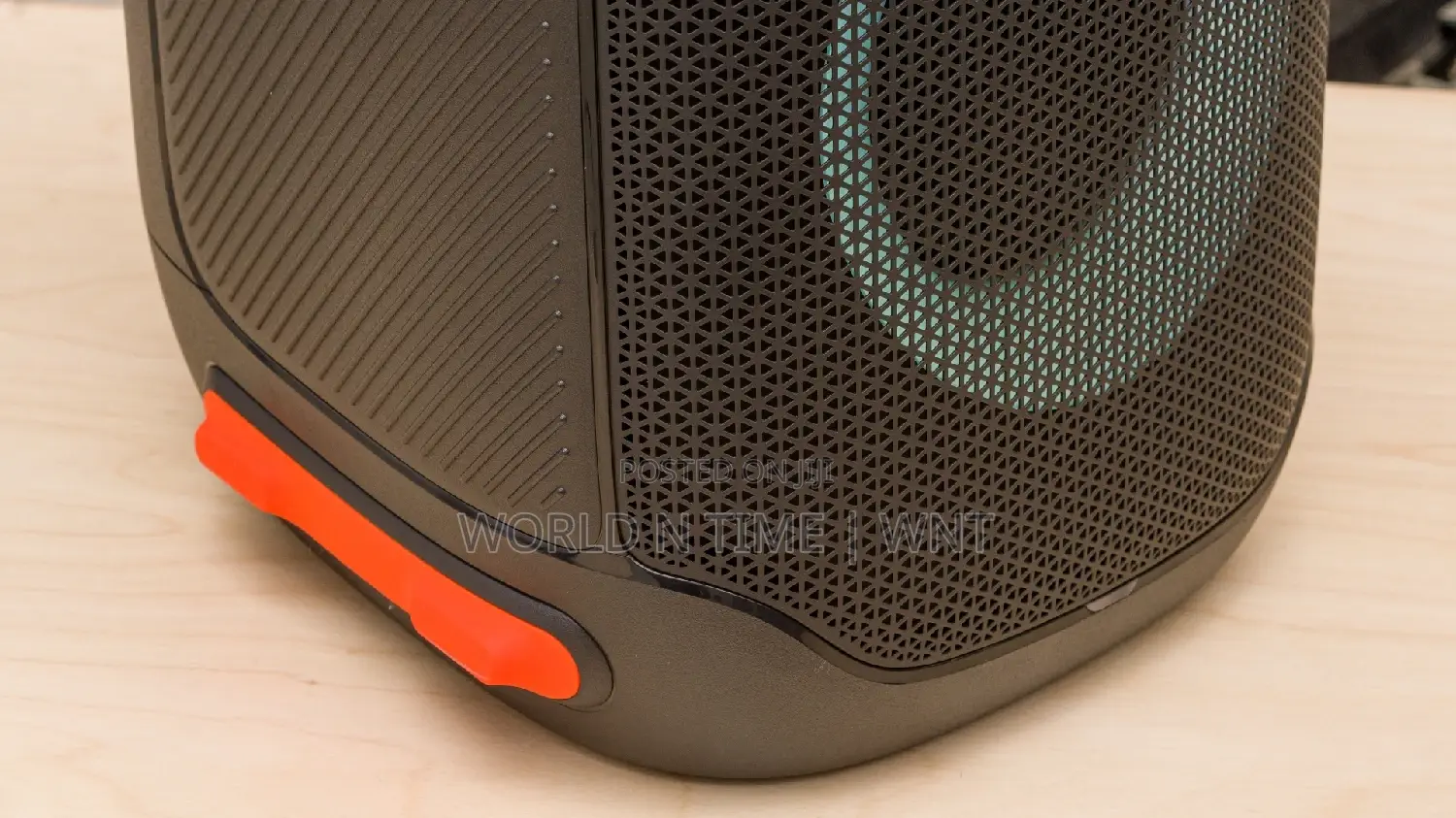 JBL Partybox 110 Portable Party Speaker Powerful Sound