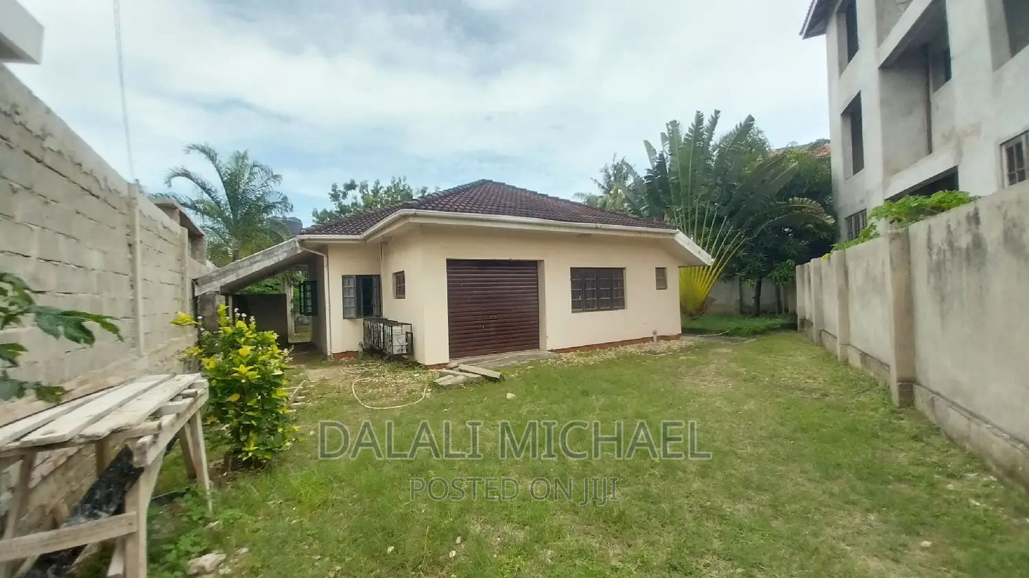 13bdrm Mansion in Masaki for sale