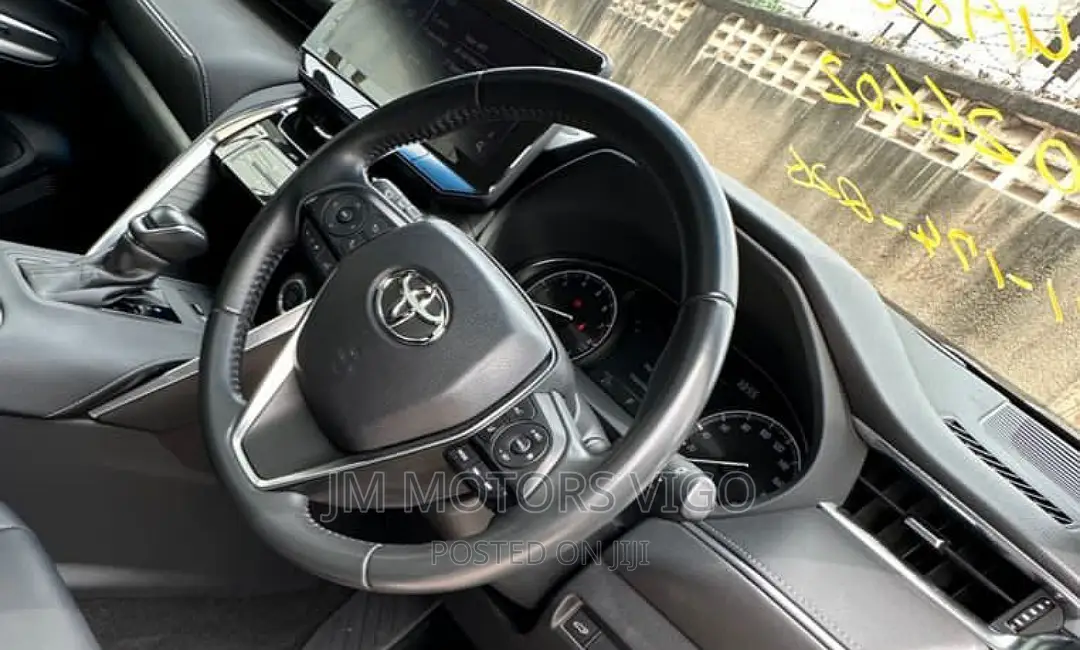 Toyota Harrier 2020 Black