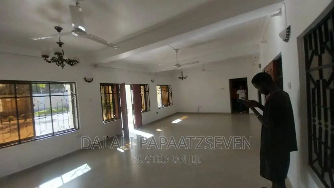 3bdrm House in Dalalipapaatzseven, Mbezi Beach for rent