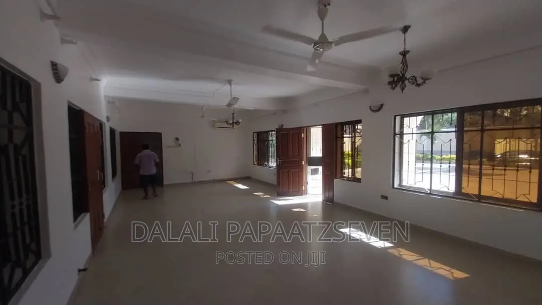 3bdrm House in Dalalipapaatzseven, Mbezi Beach for rent