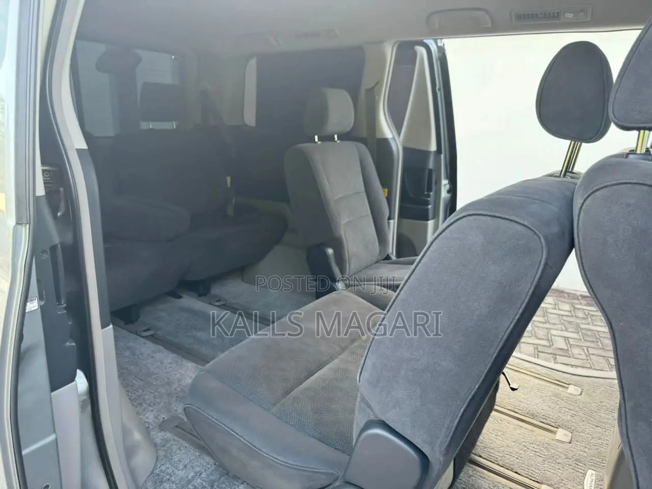Toyota Alphard 2007 Gray