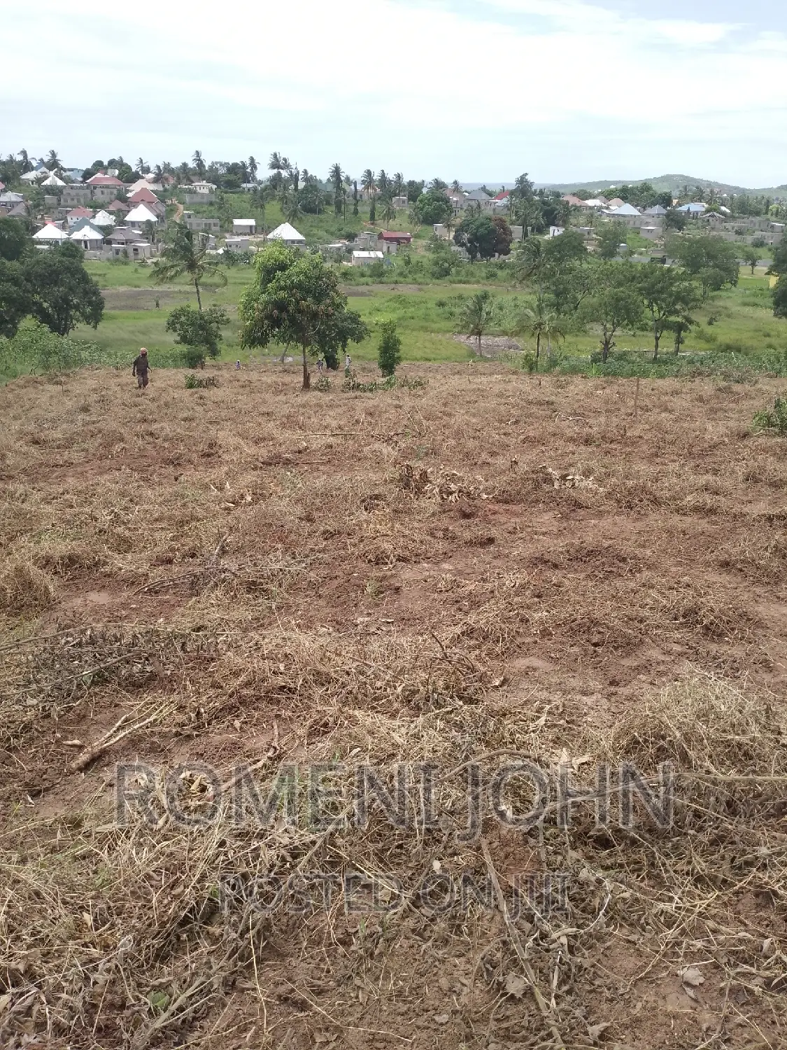 Kiwanja Sqmita 200 Kinauzwa Ml 3.7 Chanika Buyuni.