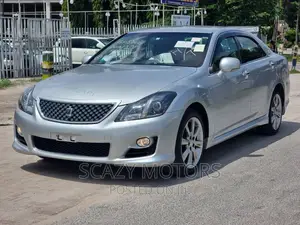 Toyota Crown 2009 Silver