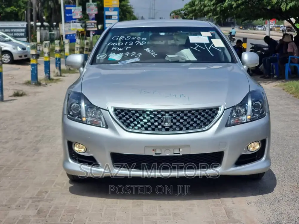 Toyota Crown 2009 Silver