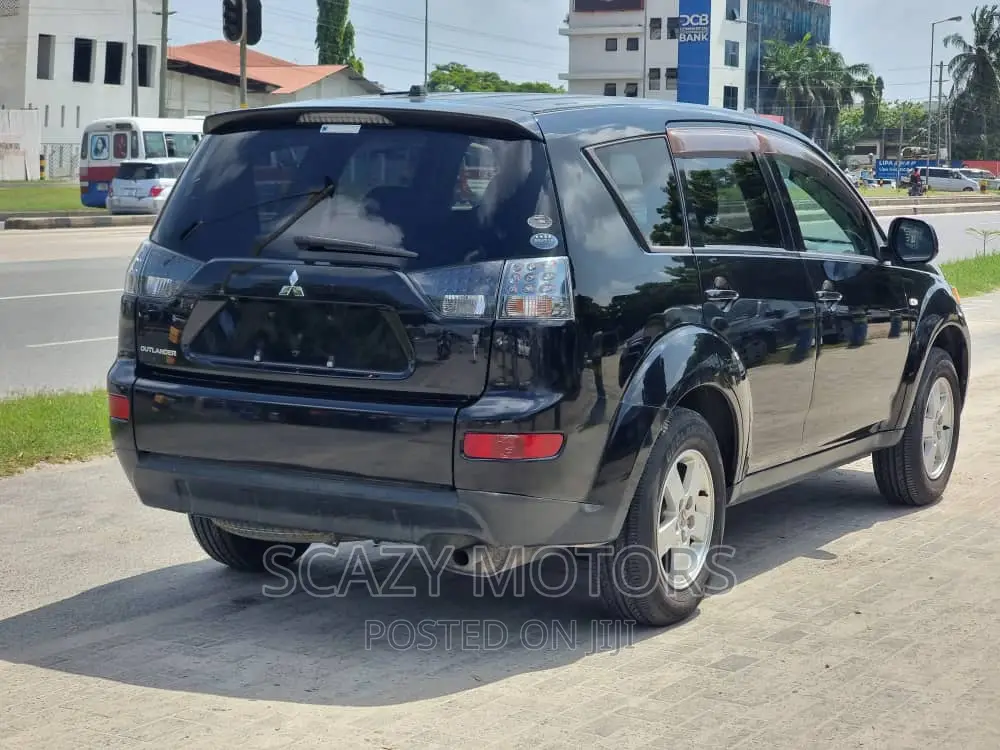 Mitsubishi Outlander 2010 Black