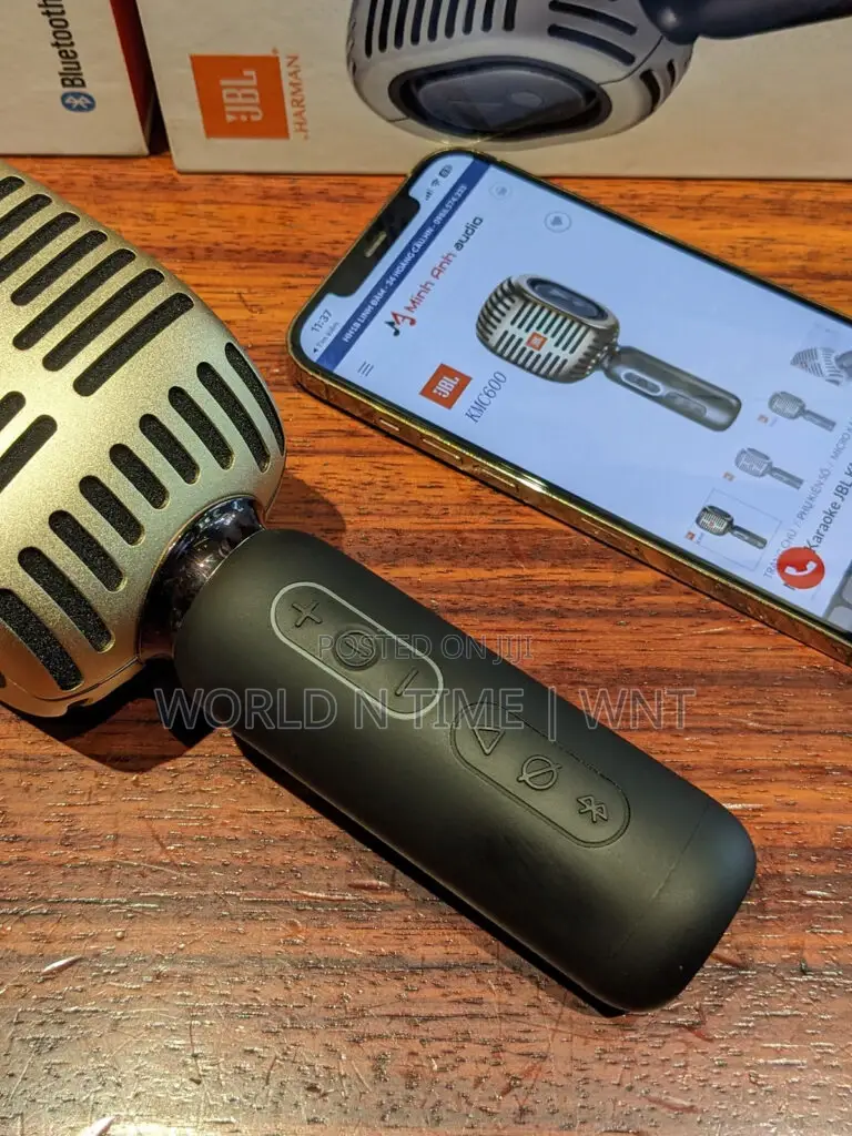 JBL KMC600 Wireless Portable Handheld Karaoke Microphone