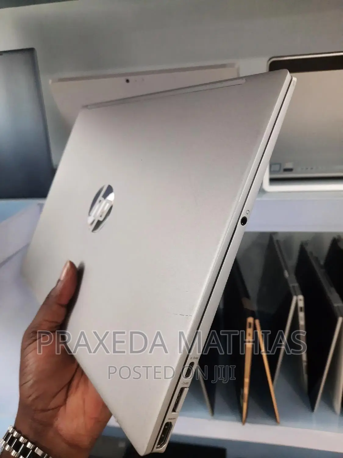 New Laptop HP Pavilion 13 16GB AMD Ryzen 5 SSD 256GB