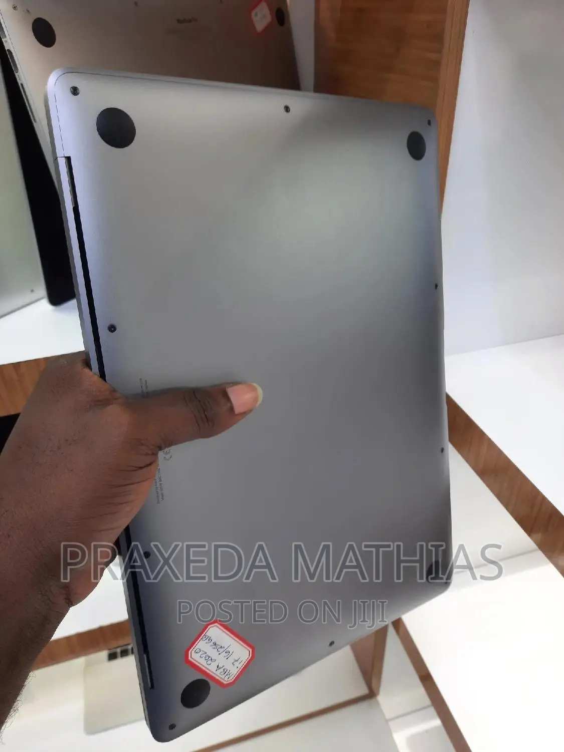 Laptop Apple MacBook Air 2020 16GB Intel Core I7 SSD 256GB