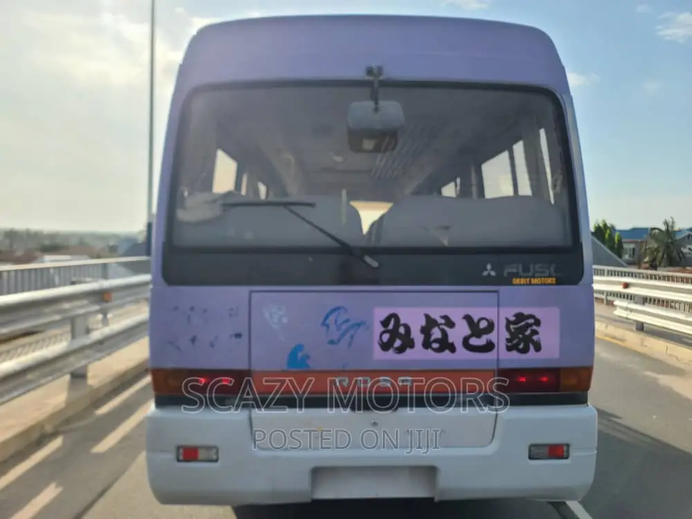 Mitsubishi Fuso Rosa 1999