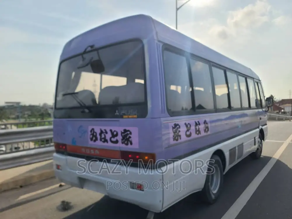 Mitsubishi Fuso Rosa 1999