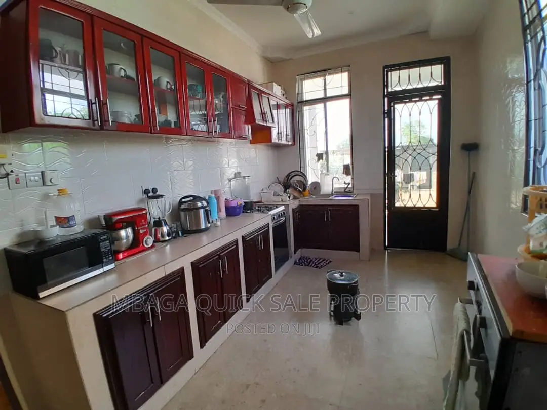3bdrm House in Kigamboni Kibada for sale