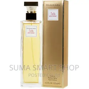 Elizabeth Arden 5th AVENUE Perfume .