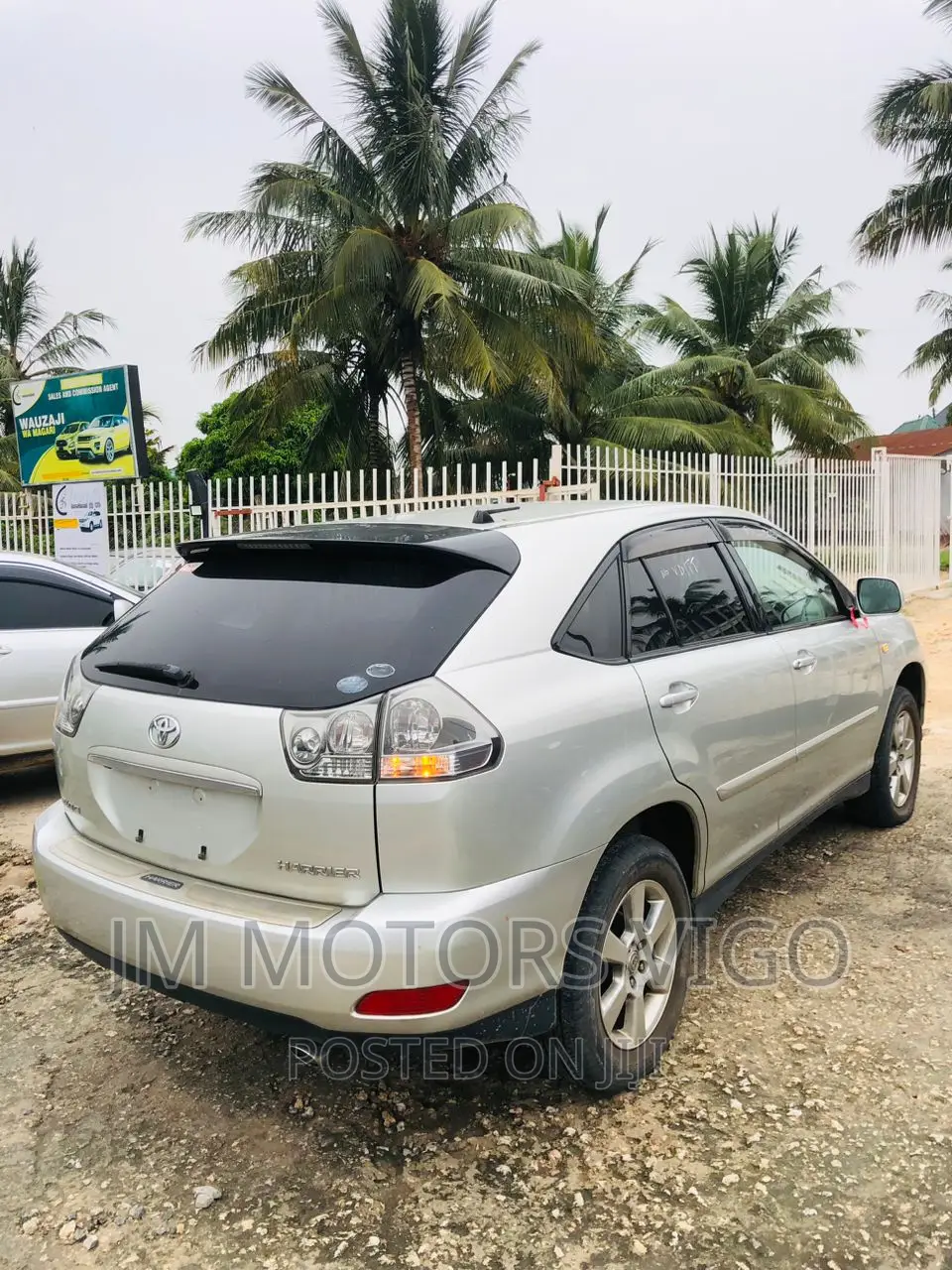 Toyota Harrier 2004 Silver