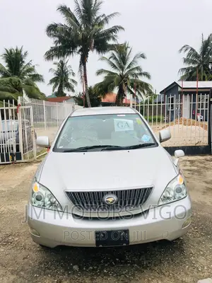 Toyota Harrier 2004 Silver