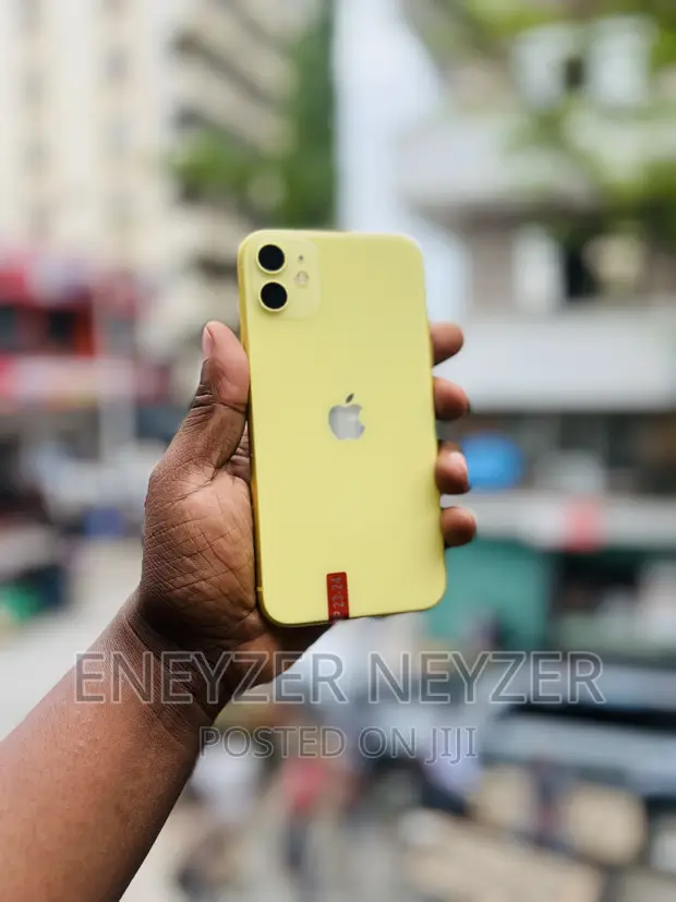 Apple iPhone 11 本体 イエロー Amazon.com: Apple iPhone 11, 128GB, Yellow for Verizon