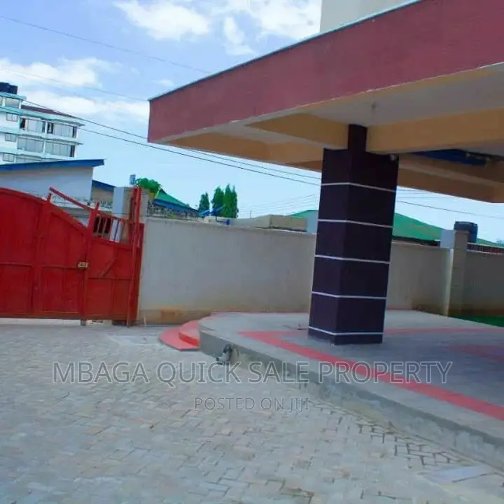 3bdrm Apartment in 3  Bed Room Brand for rent