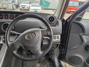 Toyota Corolla Rumion 2012 Blue