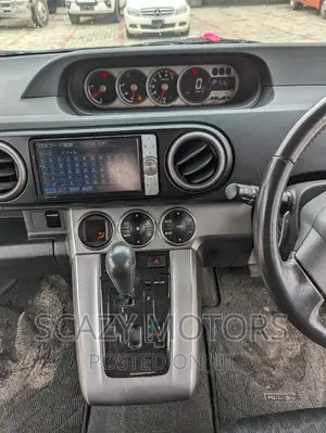 Toyota Corolla Rumion 2012 Blue