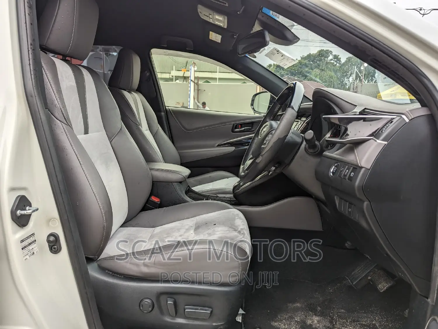 Toyota Harrier 2016 White