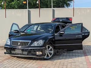 Toyota Crown 2007 Black