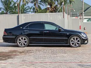 Toyota Crown 2007 Black