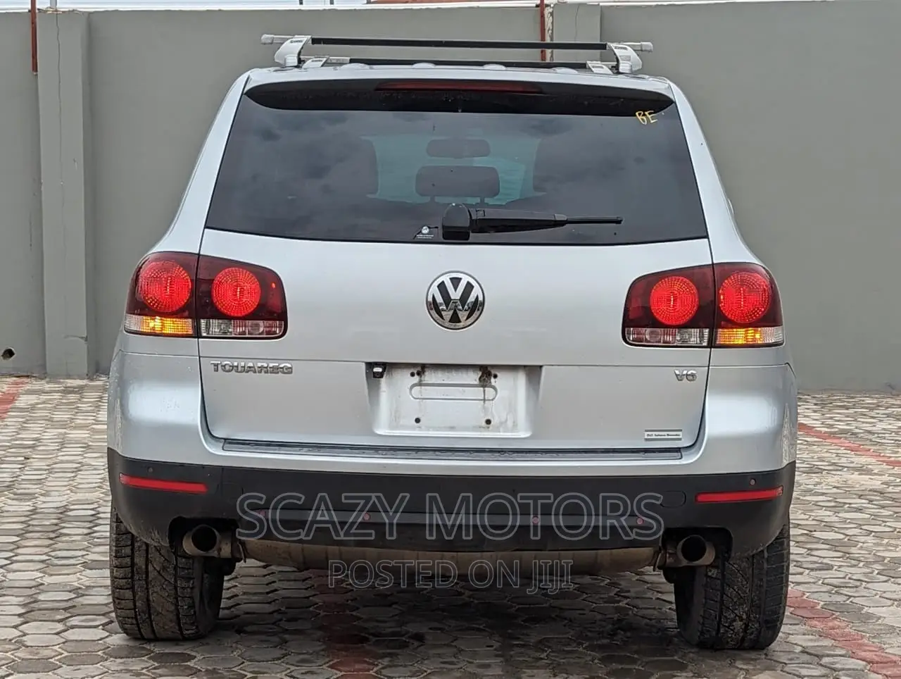 Volkswagen Touareg 2010 Silver