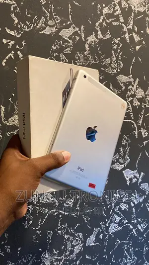 New Mobile Phone 16 GB Silver