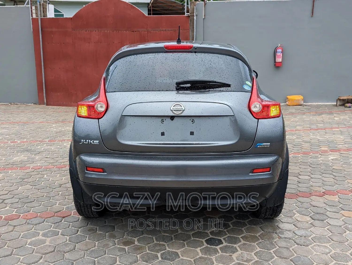 Nissan Juke 2011 Gray