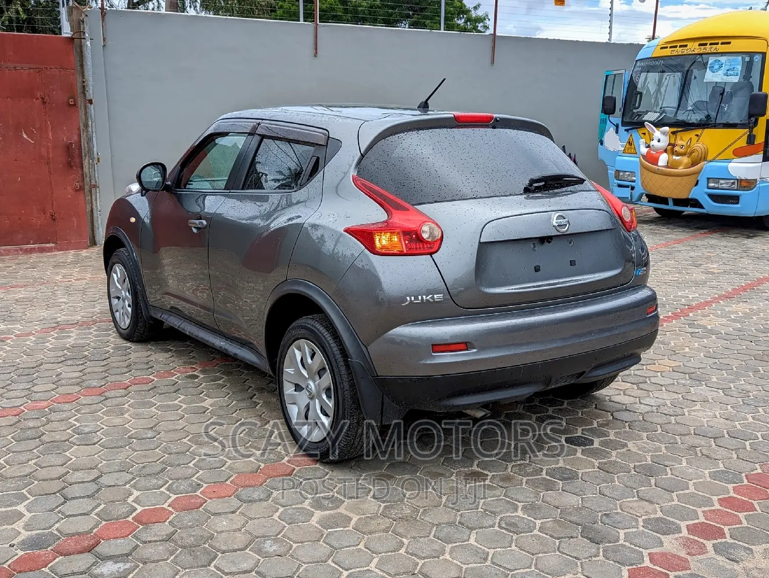 Nissan Juke 2011 Gray