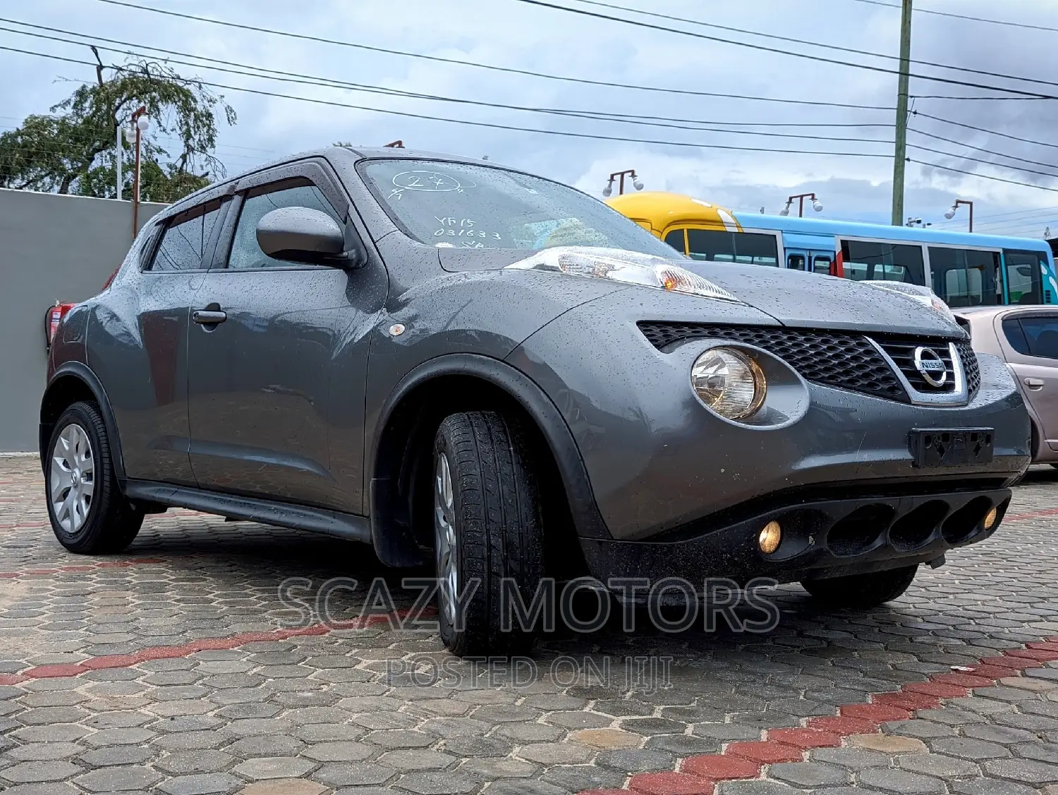 Nissan Juke 2011 Gray