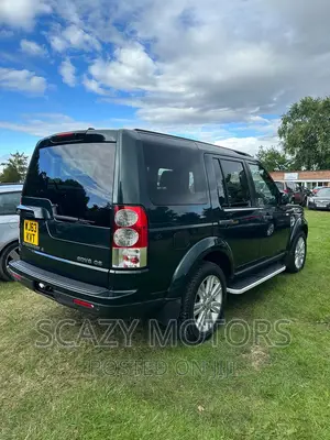 Land Rover Discovery 2013