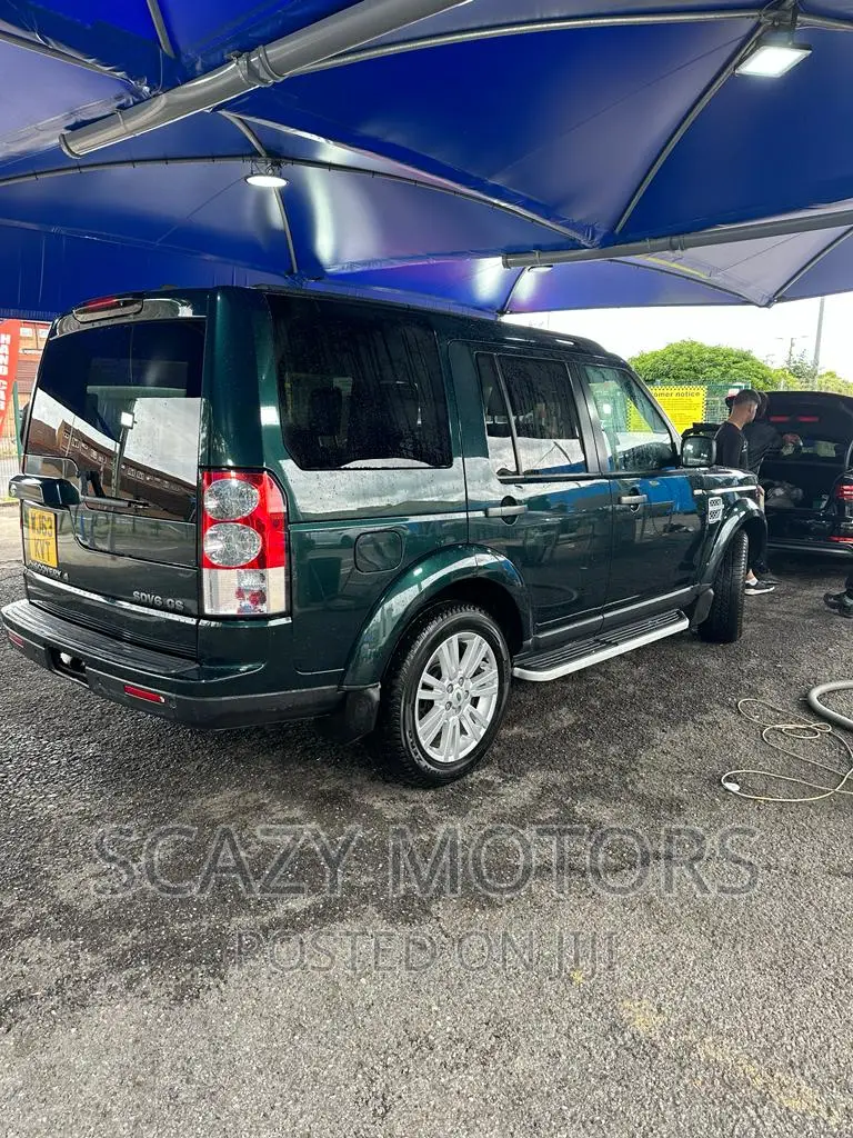 Land Rover Discovery 2013