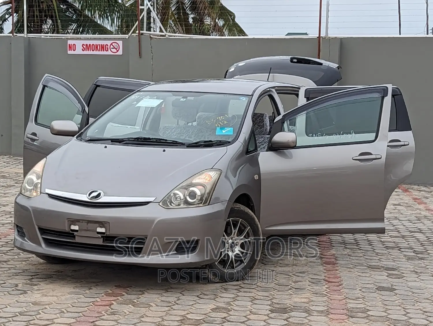 Toyota Wish 2006 Gray