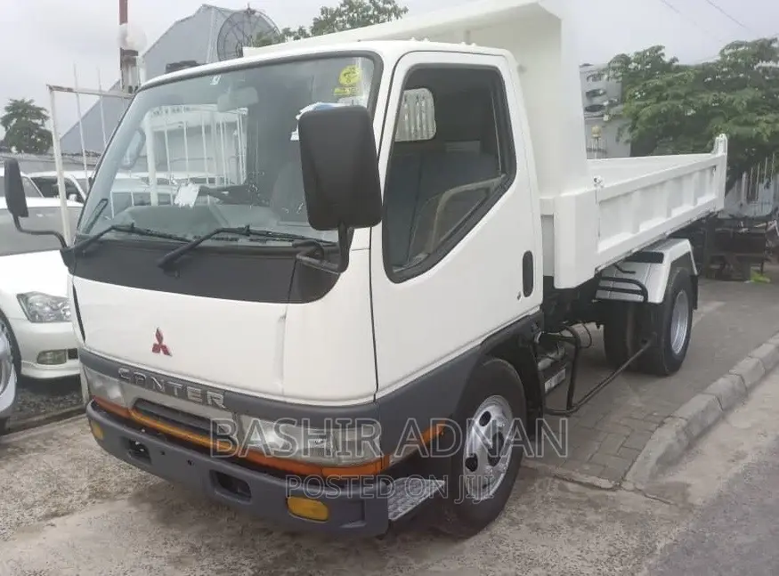 New Mitsubishi Canter Dumper Ya Helper Mpya.