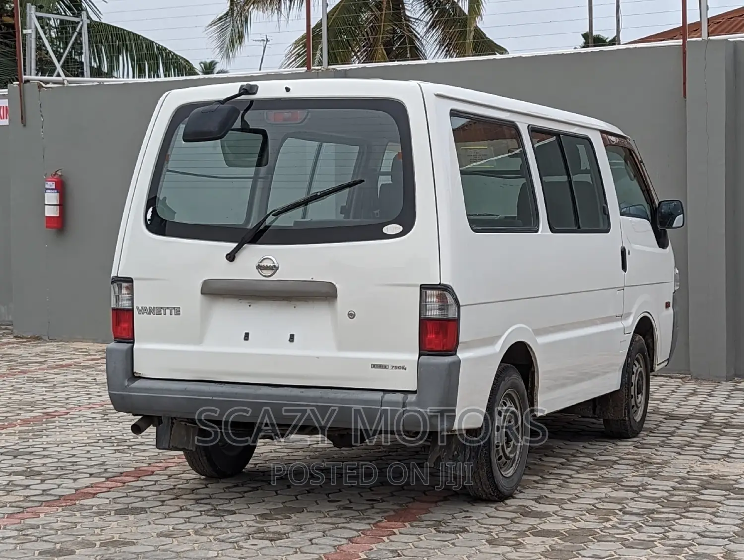 Nissan Vanette 2006 White