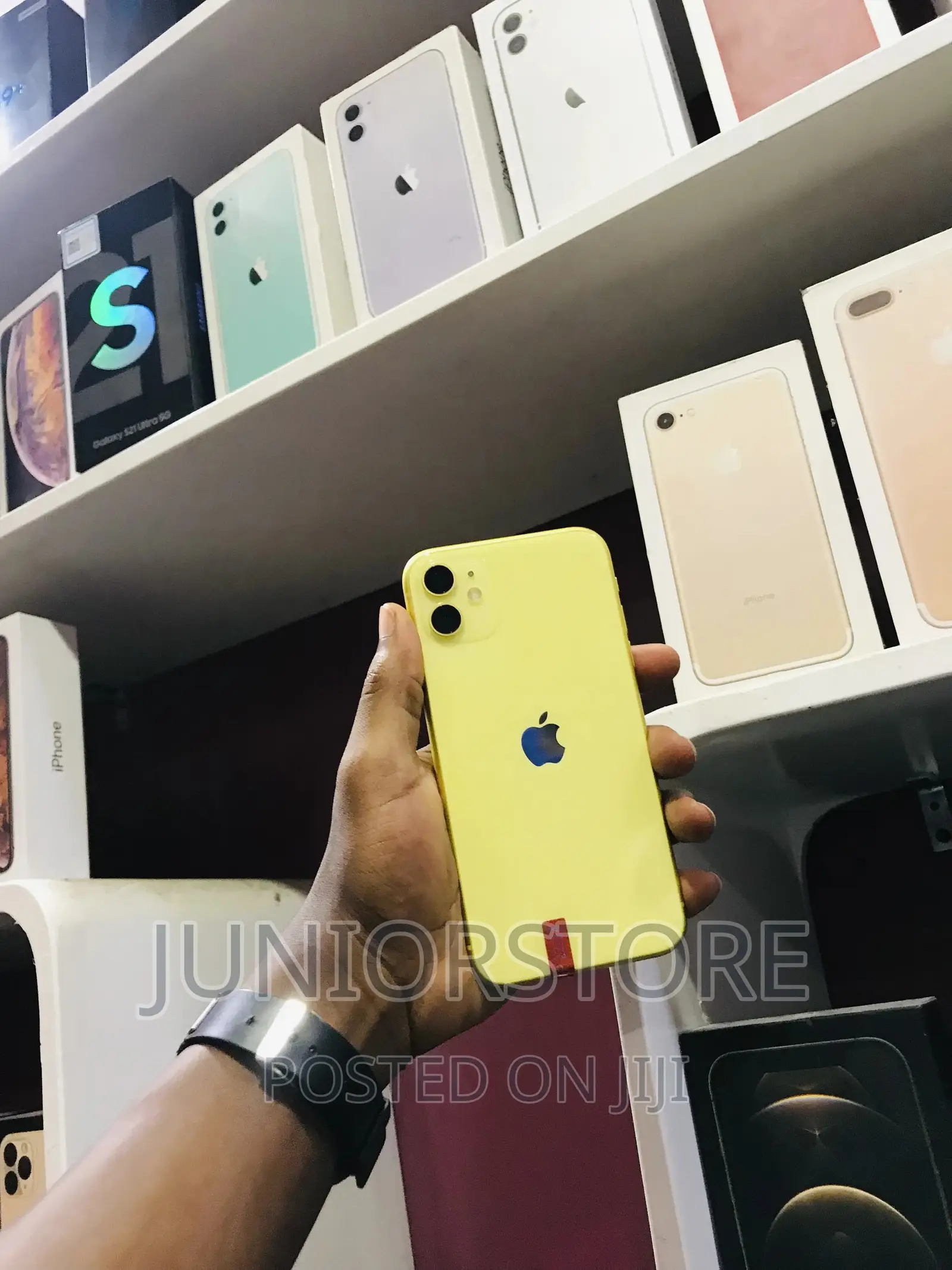 Apple iPhone 11 128 GB Yellow