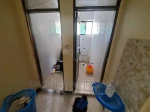 3bdrm House in Dalalipapaatzseven, Kimara for rent