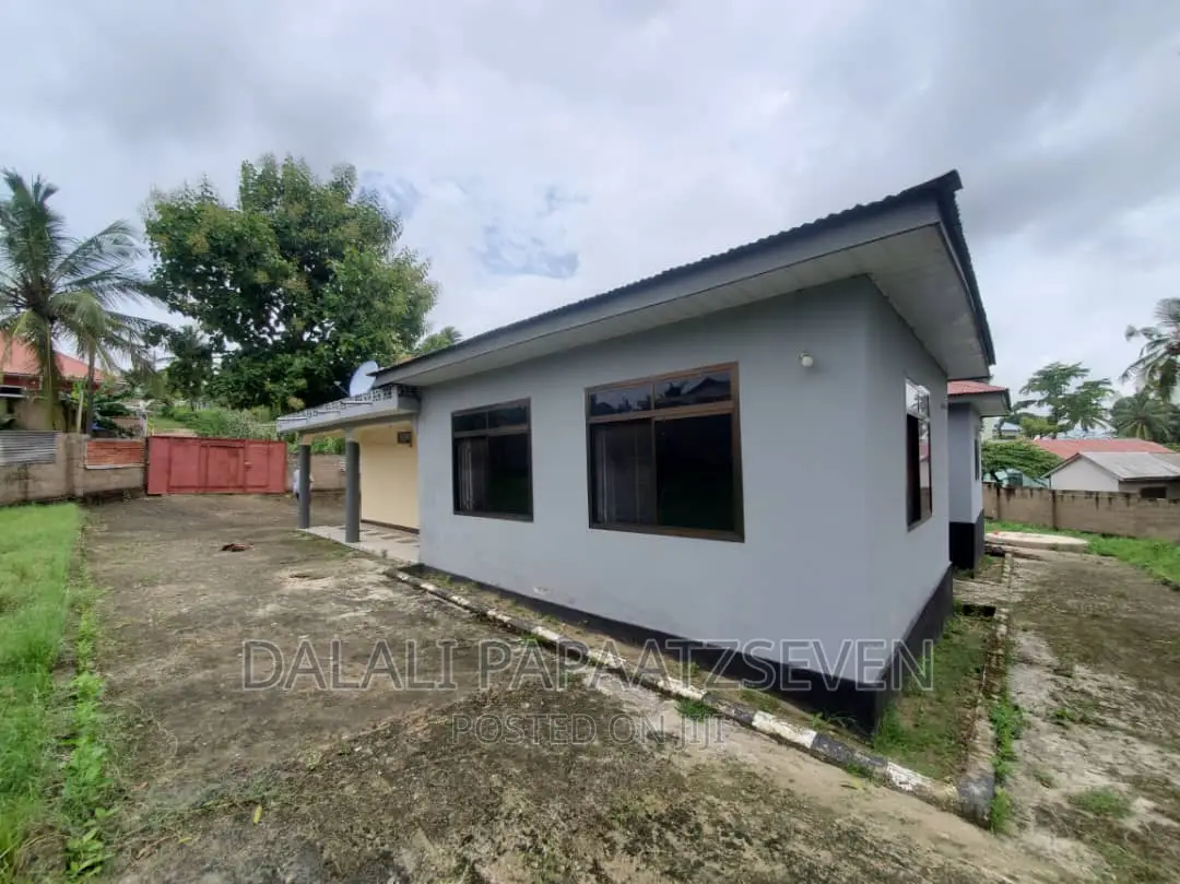 3bdrm House in Dalalipapaatzseven, Kimara for rent