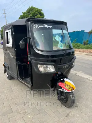 TVS King Cargo 2023 Beige