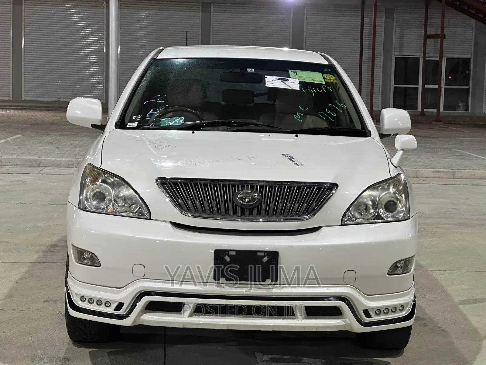 Toyota Harrier 2004 White