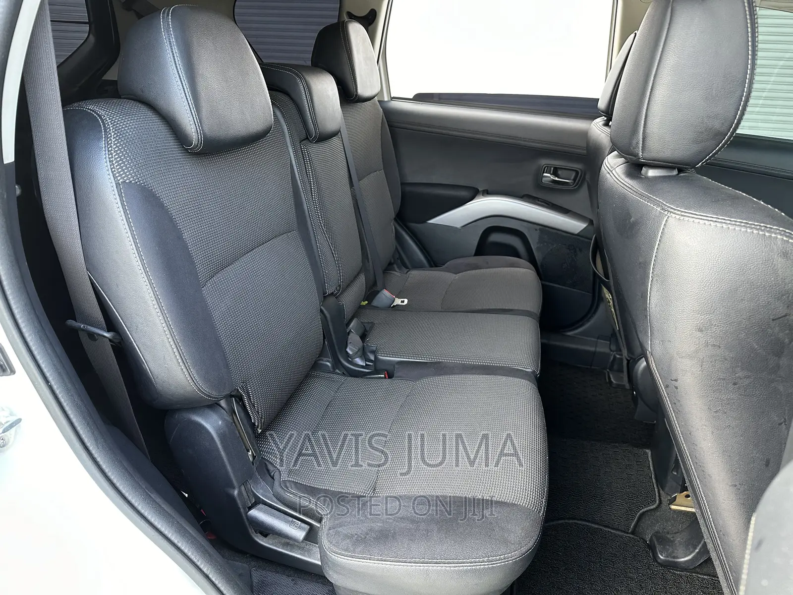 Mitsubishi Outlander 2012 White