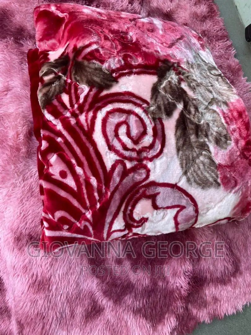 Blanket Laini Na Nzito