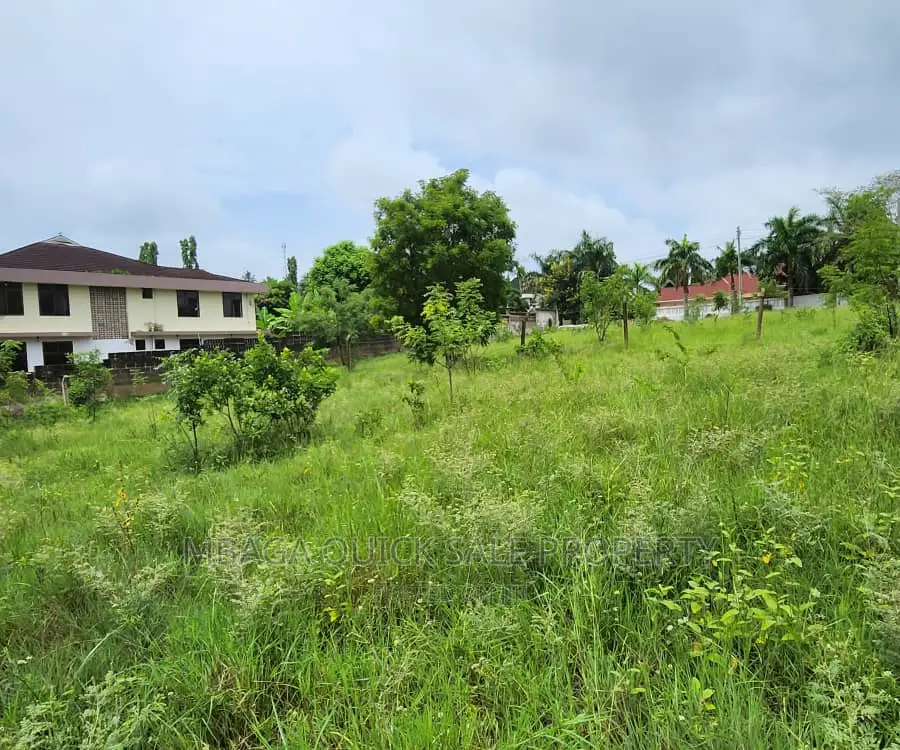 Plot for Sale at Goba Dangote