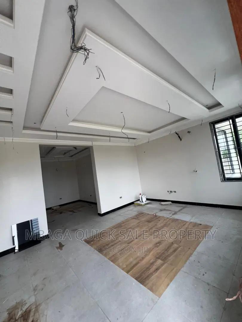 3bdrm Apartment in Makongo Ccm, Sinza for rent