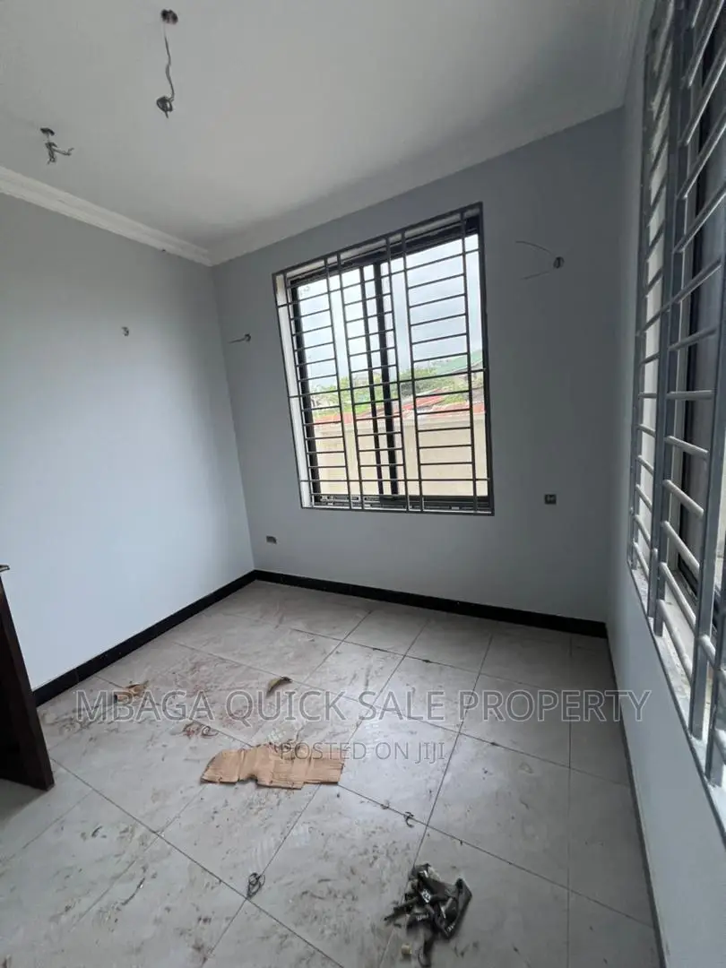 3bdrm Apartment in Makongo Ccm, Sinza for rent