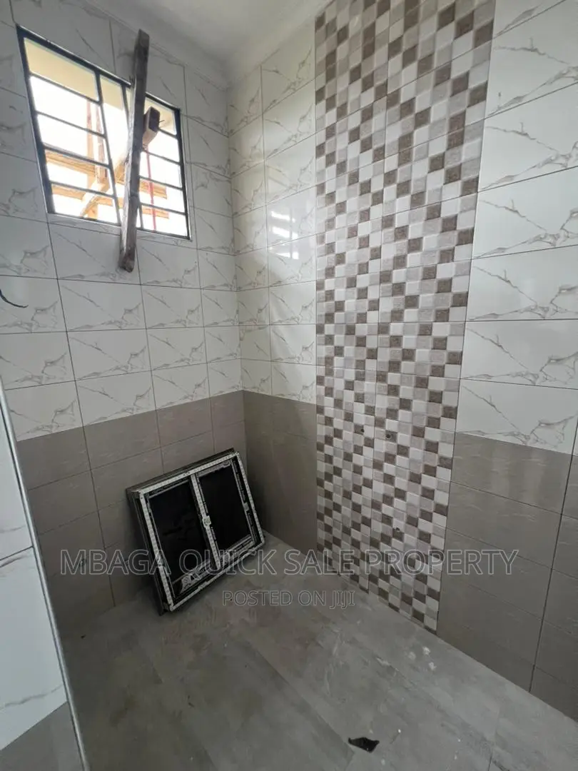 3bdrm Apartment in Makongo Ccm, Sinza for rent