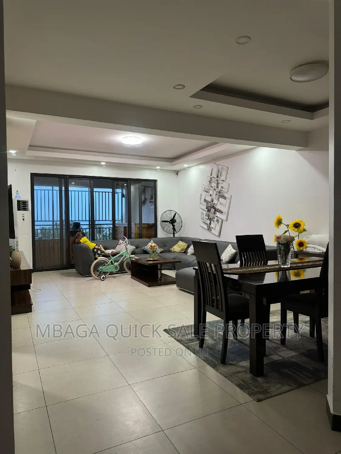 3bdrm Apartment in Mikocheni for sale