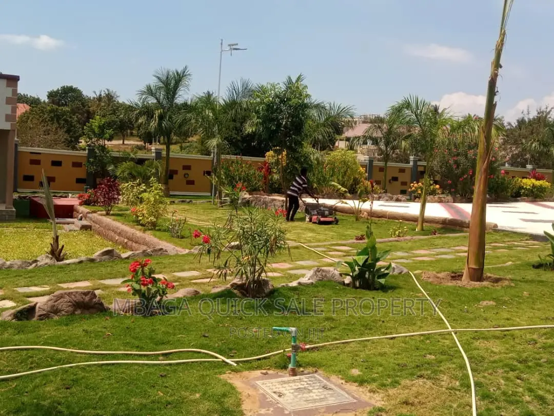 Furnished 5bdrm House in Madale, Bunju for rent