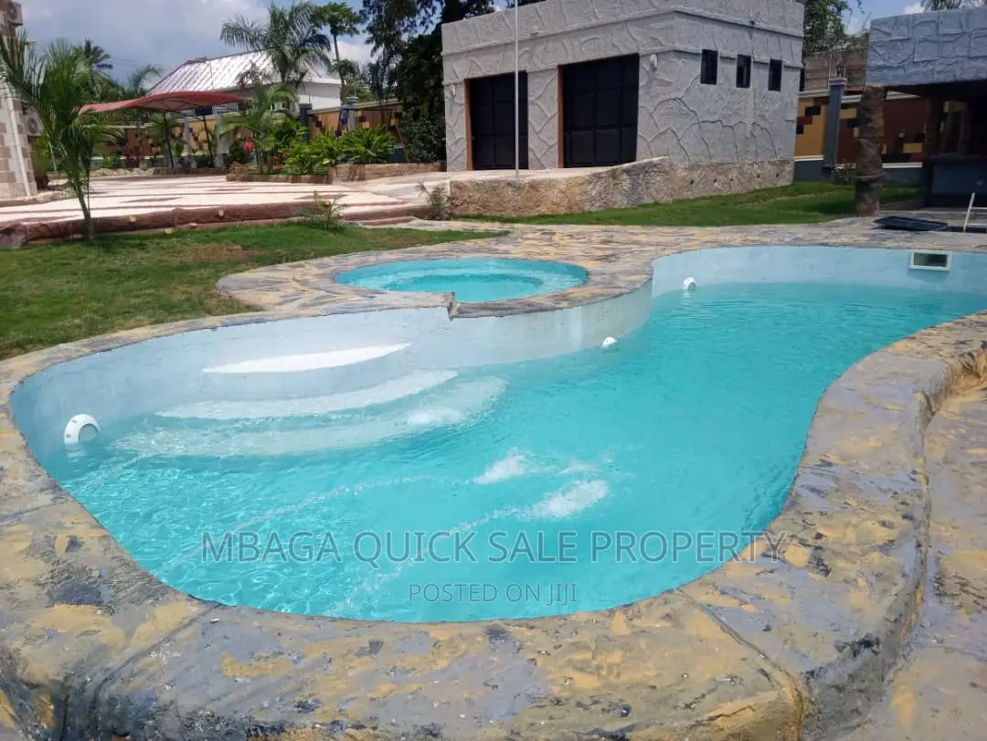 Furnished 5bdrm House in Madale, Bunju for rent
